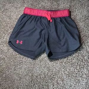 Gray under armour dry fit shorts